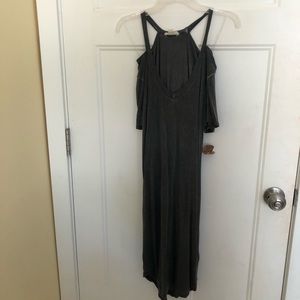 Open shoulder gray t-shirt dress